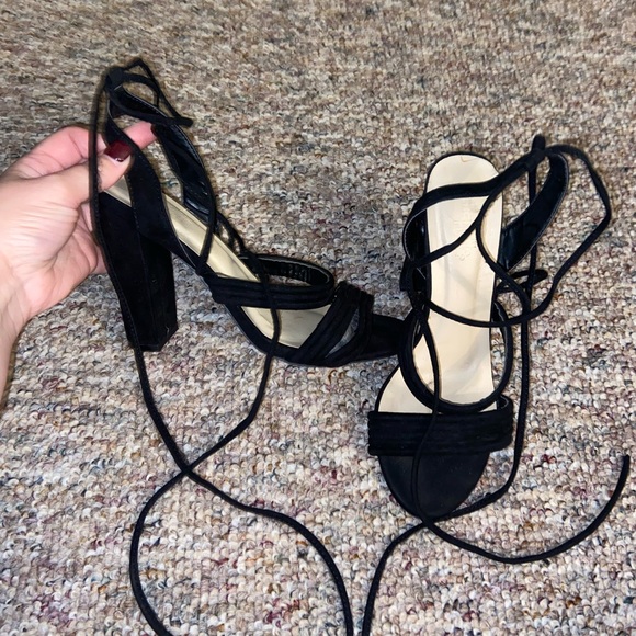 Heels - Picture 7 of 12